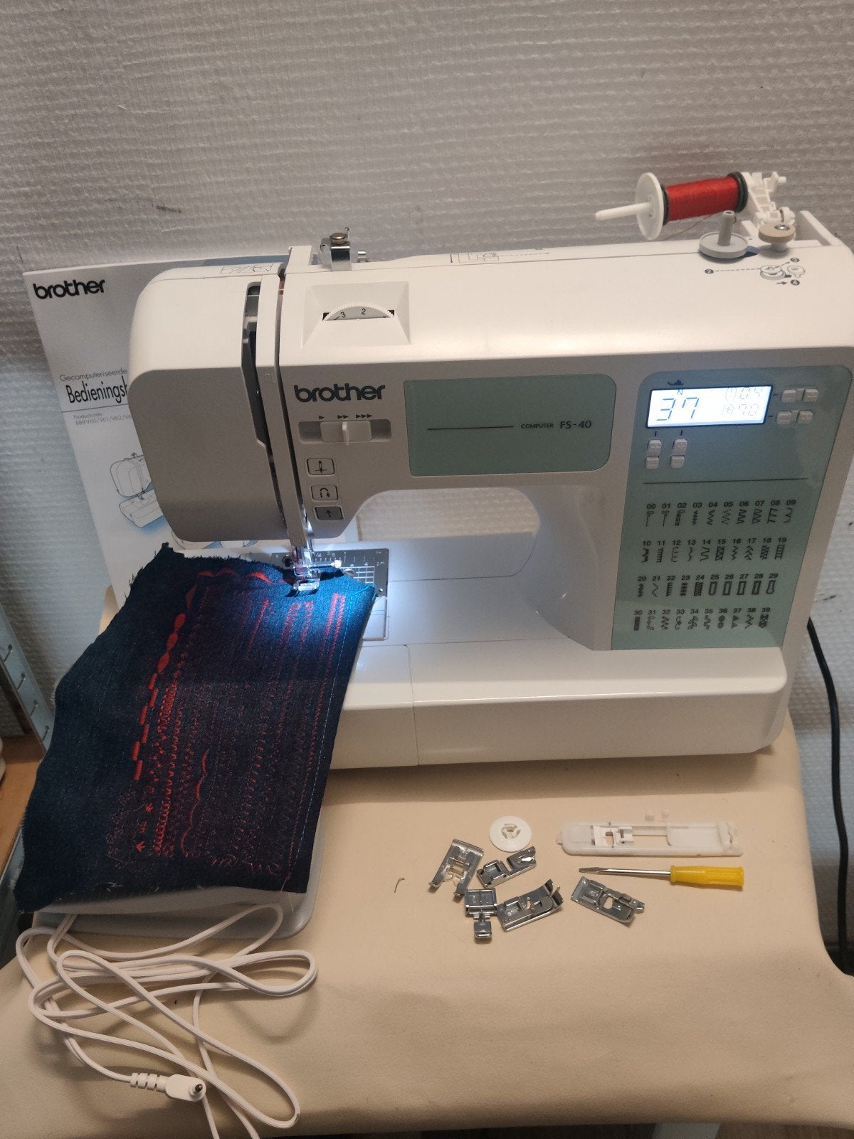 Machine à coudre électronique Brother FS40 – Parfait état, Hobby & Loisirs créatifs, Enlèvement ou Envoi, Machine à coudre, Brother