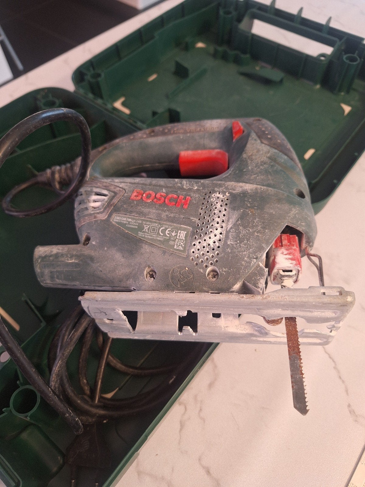 Bosch decoupeerzaag machine, Ophalen