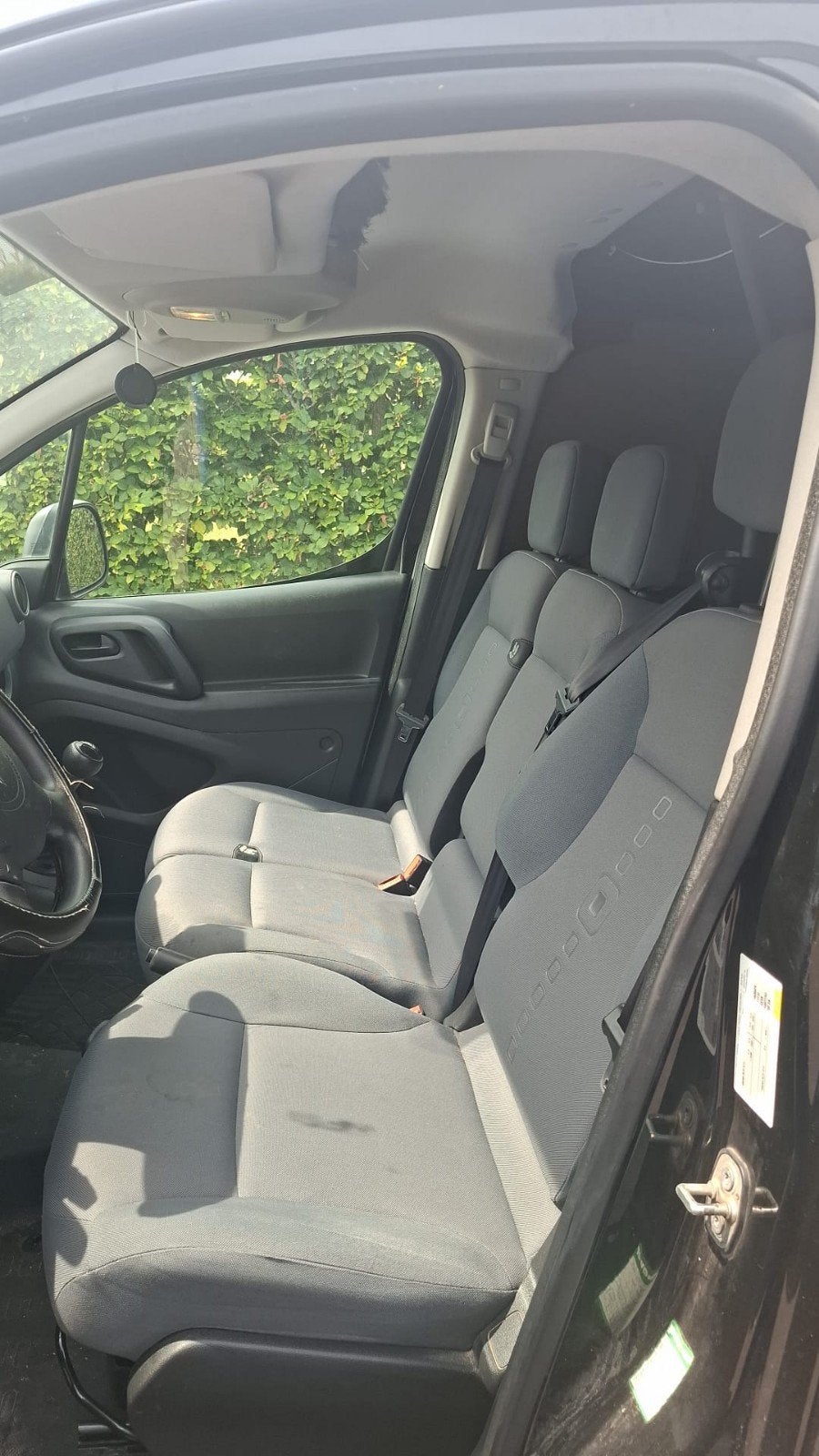 CITROEN berlingo met lichte schade, Auto's, Citroën, Particulier, Berlingo, Android Auto, Diesel, Euro 6, Handgeschakeld, Zwart