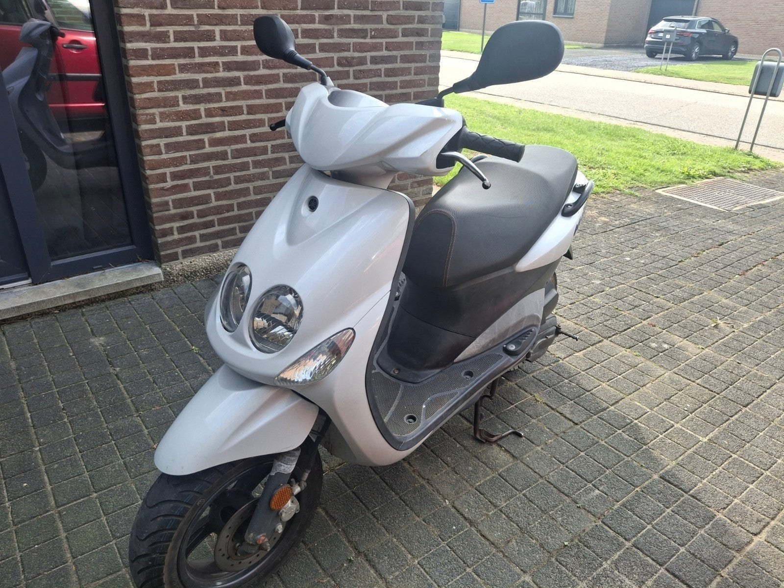 scooter yamaha, Ophalen