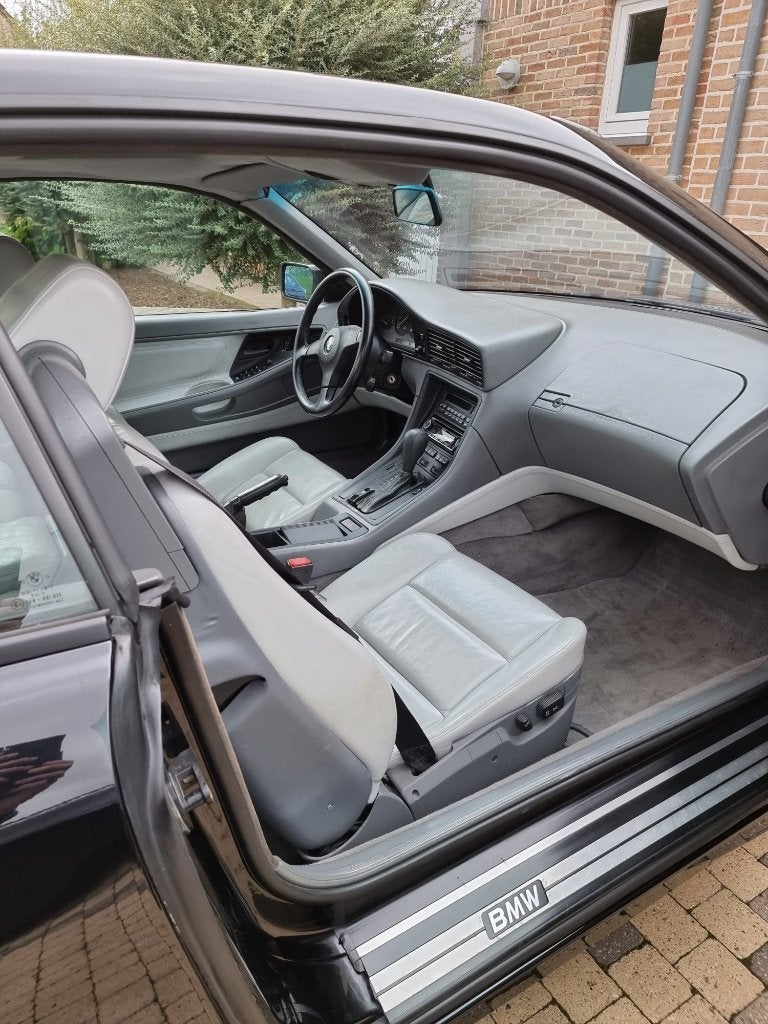 BMW 850i V12 van 1990, foto 10