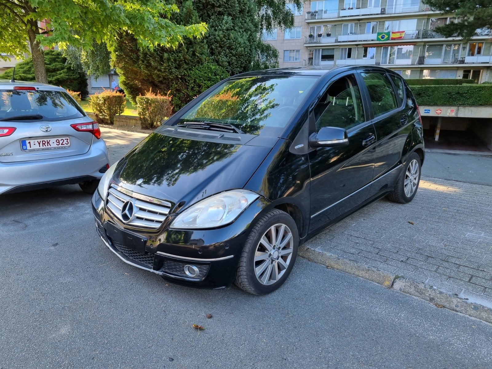 MERCEDES Klasse A160 Lift handelaar/Export 174000 km, Auto's, Euro 5, Zwart, 1500 cc, Particulier