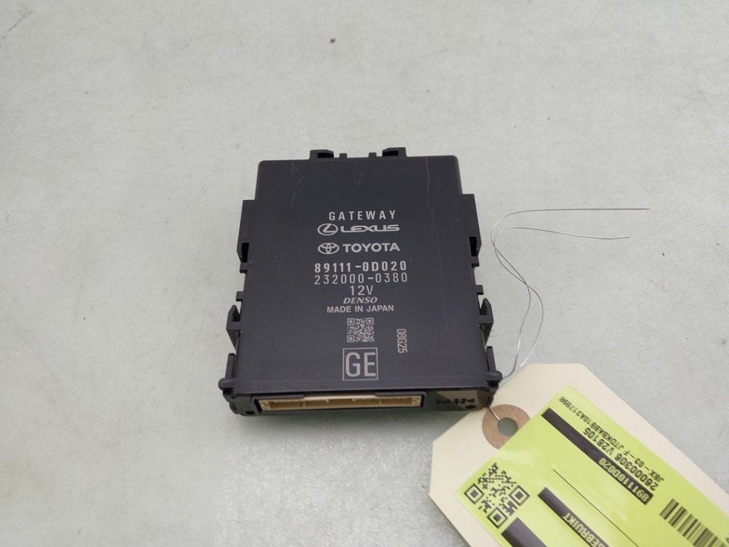 GATEWAY MODULE Toyota Yaris Cross (PB1 / PJ1) (01-2020/-), Info@denso.nl, Toyota, Hogeweyselaan 165
1382 JL  Weesp, NL, DENSO EUROPE B.V.