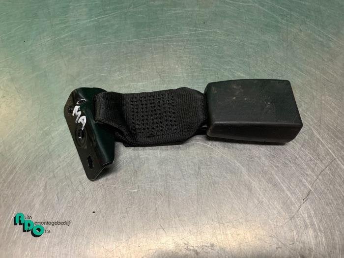 Insertion ceinture de sécurité arrière centre d'un Fiat B, -, 3 mois de garantie, Utilisé, Fiat