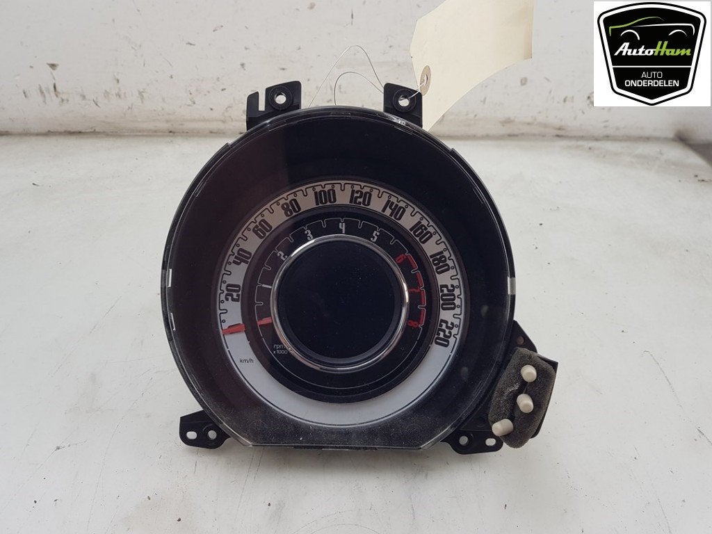 INSTRUMENTS DE BORD Fiat 500 (312) (|735471890|73547189|), Autos : Pièces & Accessoires, FCA Germany GmbH, IPC D1-09 Bahnhofsplatz
65423  Rüsselsheim am Main, DE
