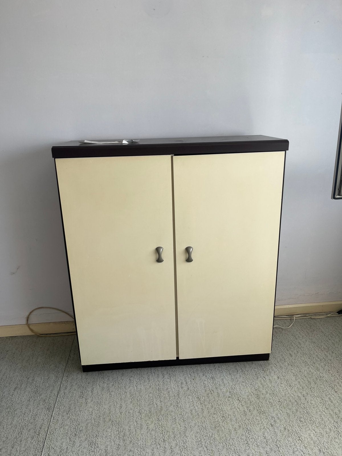 Kast van ongeveer 1m20 hoog, Ophalen, Gebruikt