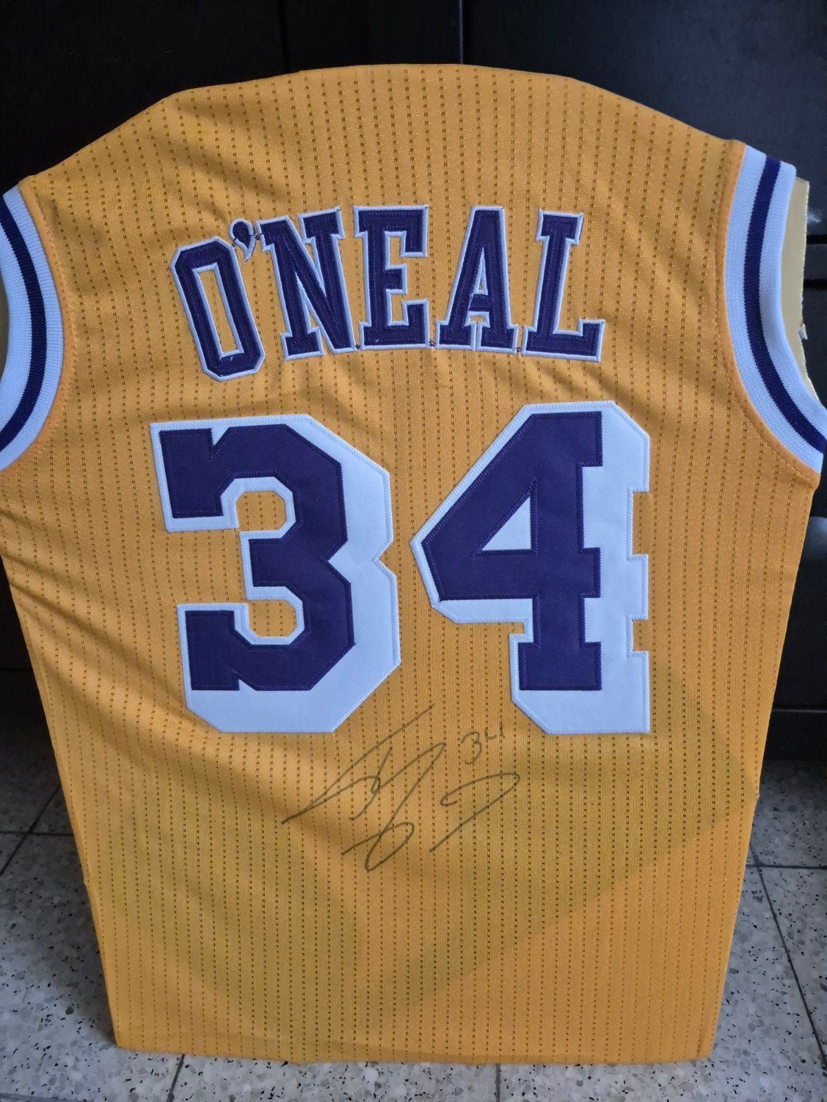 Gesigneerd Shaquille O'Neal, Sports & Fitness, Basket, Enlèvement, Vêtements