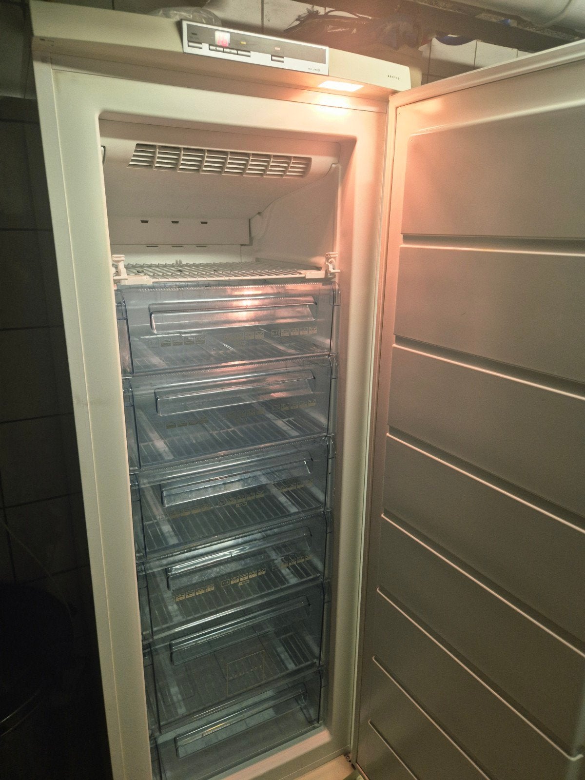 Diepvriezer AEG, Elektronische apparatuur, Gebruikt, 160 cm of meer, Ophalen, Vrieskast