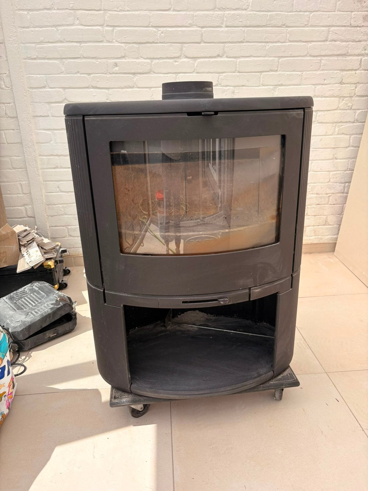 Poêle à bois Dovre + conduit complète, Maison & Meubles, Poêles, Comme neuf, Poêle à bois, Bois, Enlèvement