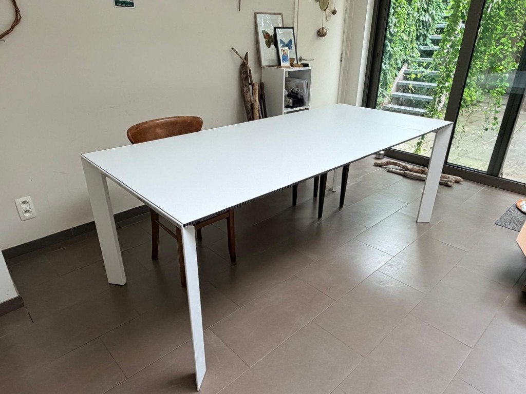 Eettafel Scoonwoon - Kristalia Nori, Huis en Inrichting, Ophalen, Overige materialen, Gebruikt, Modern / Italiaans design / minimalistisch