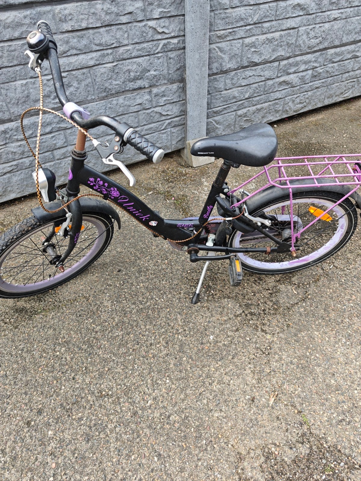 Meisjesfiets 20 inch

Niet veel gebruikt,

De banden zijn in, Fietsen en Brommers, Fietsen | Meisjes, Ophalen, Terugtraprem, 20 inch