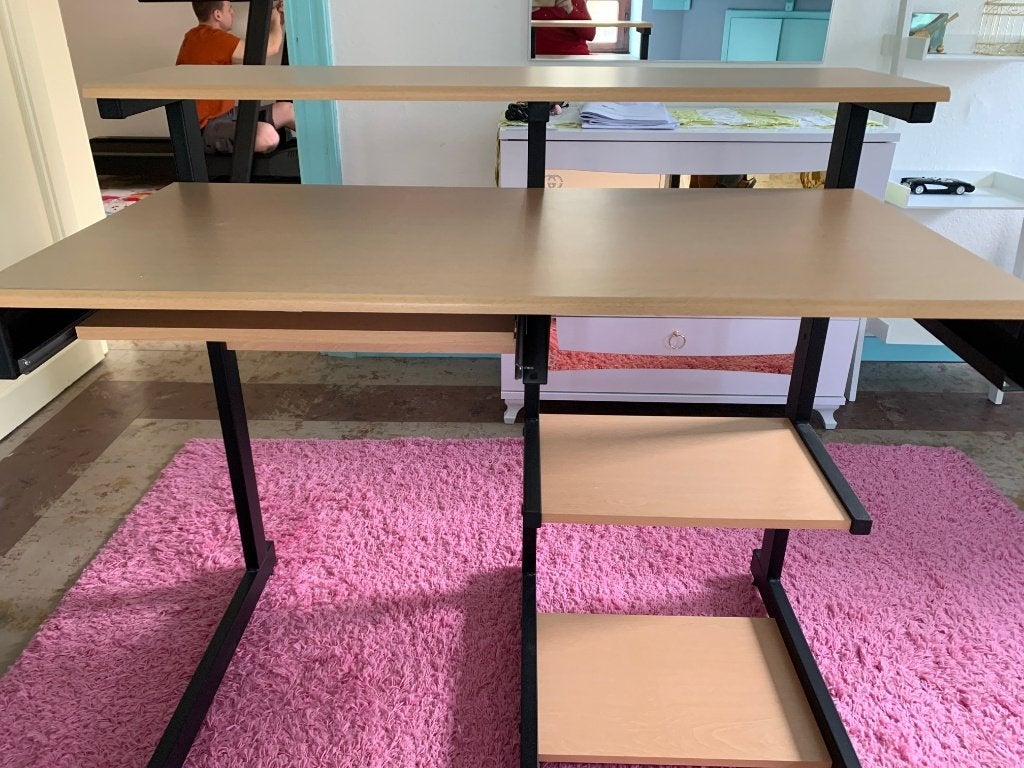 table d'ordinateur à l'état neuf, Maison & Meubles, Armoires | Meubles ordinateur, Enlèvement, Comme neuf, Autres essences de bois