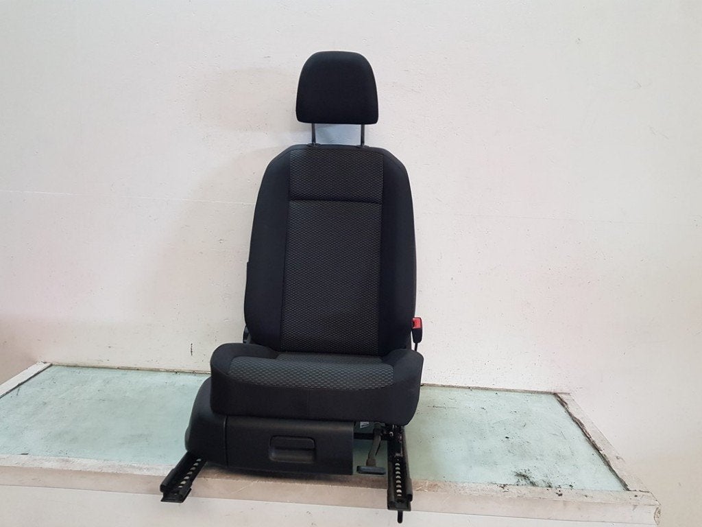 SIEGE AVANT DROIT ( PASSAGER ) (|2GM880242D|2GM880242E|), Autos : Pièces & Accessoires, Habitacle & Garnissage, Utilisé, Volkswagen