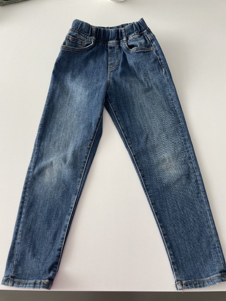 Blauwe jeansbroek van ZARA maat 134, Kinderen en Baby's, Kinderkleding | Maat 134, Broek, Ophalen of Verzenden, Zo goed als nieuw