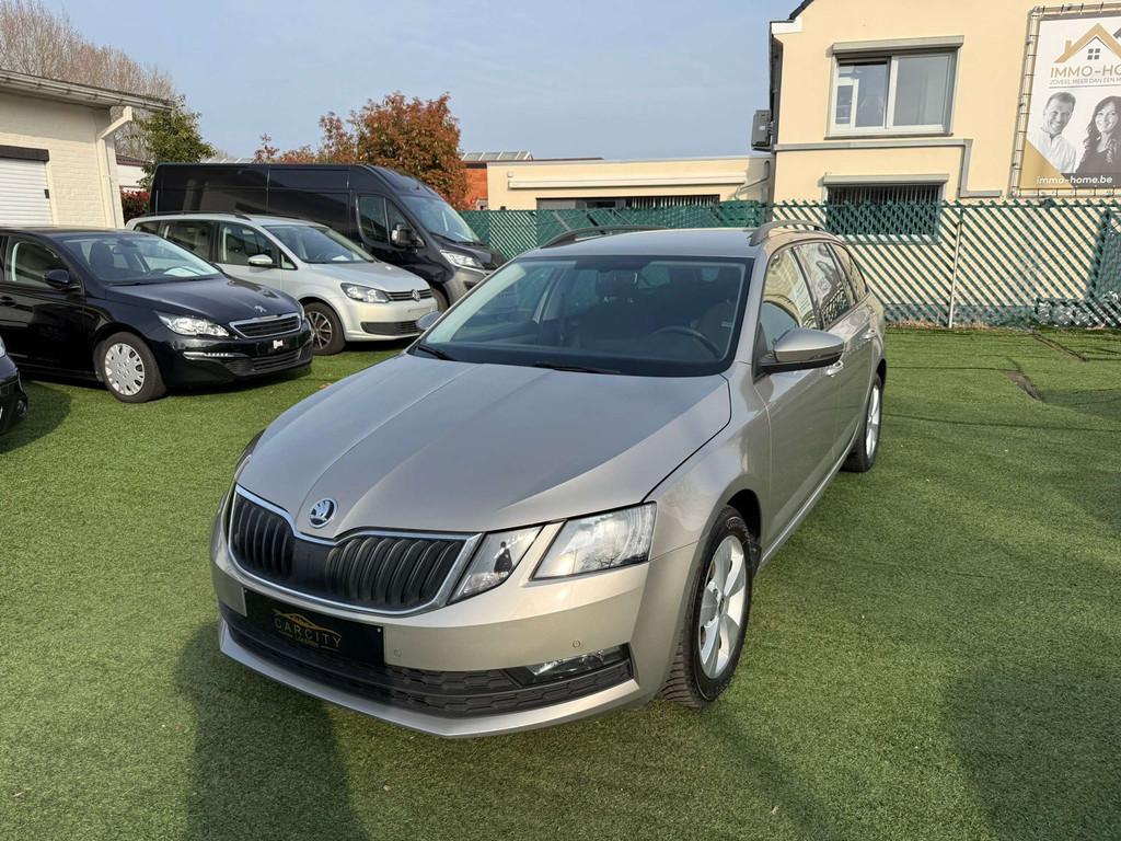 Skoda Octavia SW 1.6 CR TDi StyleAUTOMAATCAR-PLAYEURO, Auto's, Skoda, Stof, Gebruikt, 4 cilinders, 116 pk