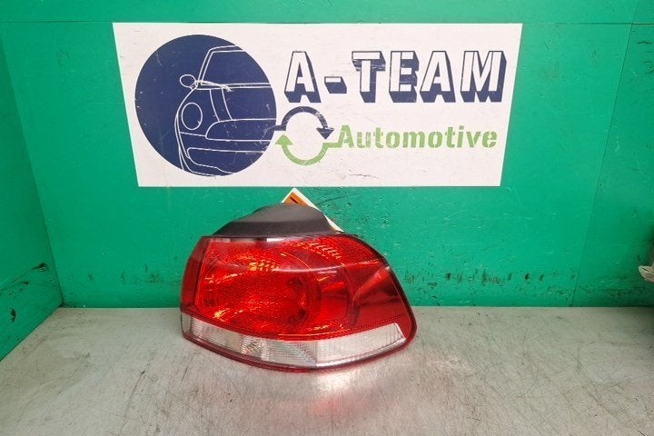 FEU ARRIÈRE DROIT Volkswagen Golf VI (5K1) (|5K0945096E|), Volkswagen, Valeo, Utilisé, 100, rue de Courcelles
75017  Paris, FR