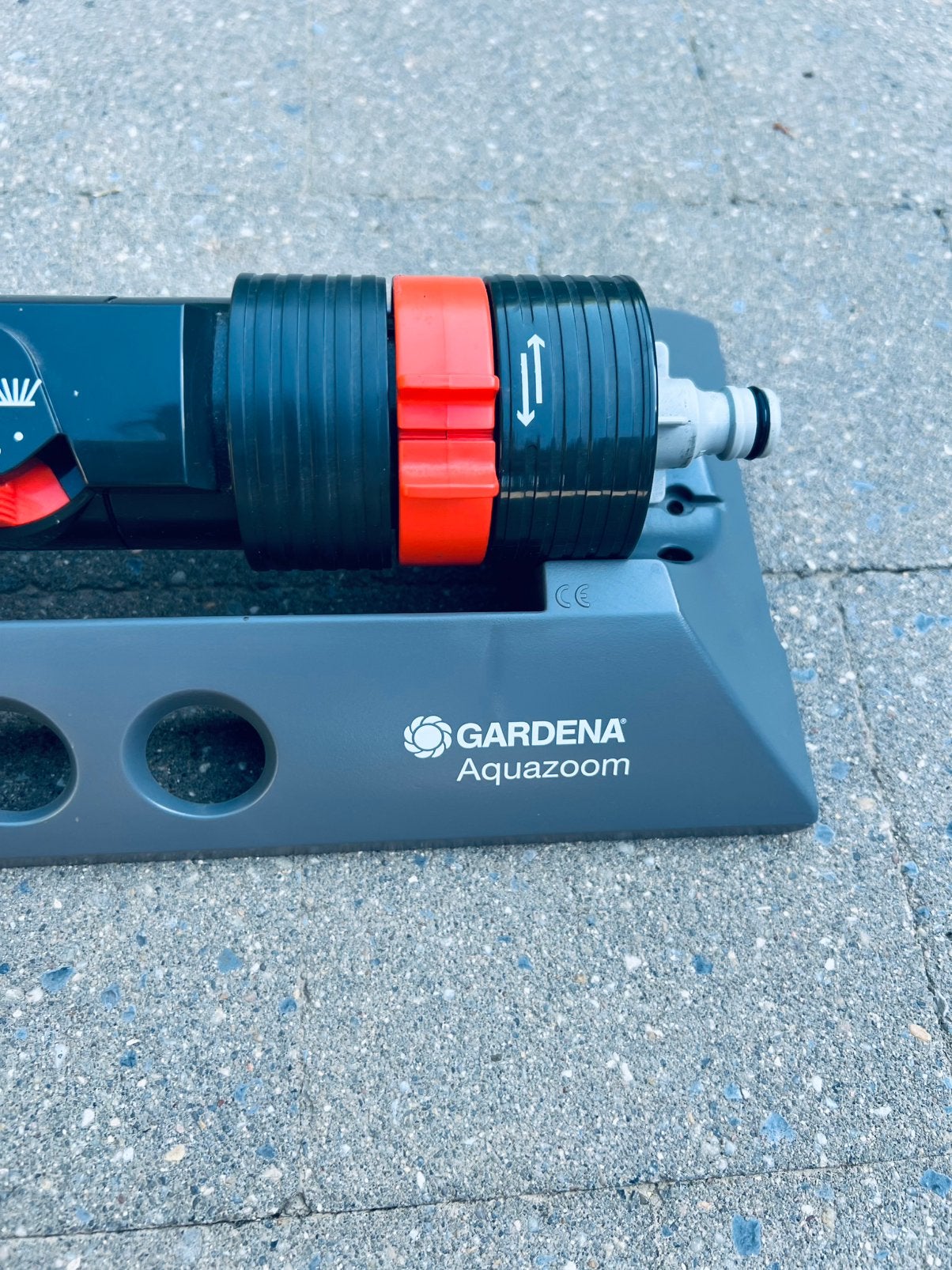 Gardena AquaZoom zwenksproeier (250/2) - bijna nieuwstaat, Tuin en Terras, Tuinsproeiers, Ophalen, Zo goed als nieuw, Zwenksproeier
