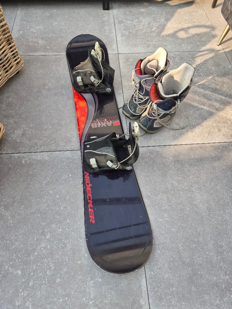 Snowboard met boots, Sport en Fitness, Ophalen, Gebruikt, Board