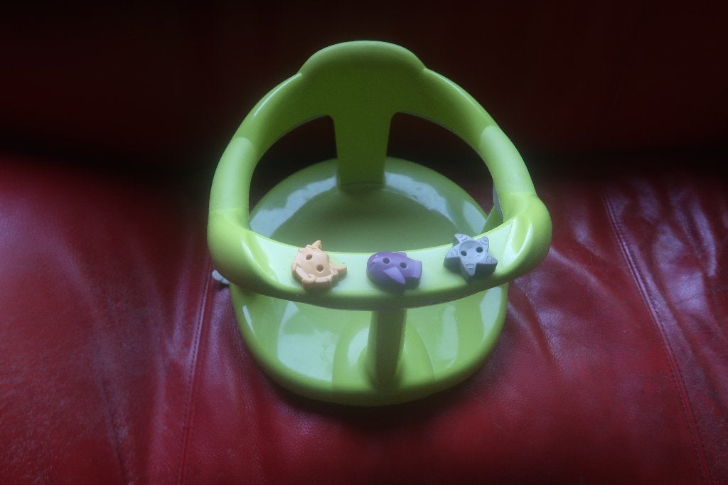 badzitje toiletverkleiner plaspotje en tummy tub badje, Ophalen of Verzenden, Gebruikt, Badje