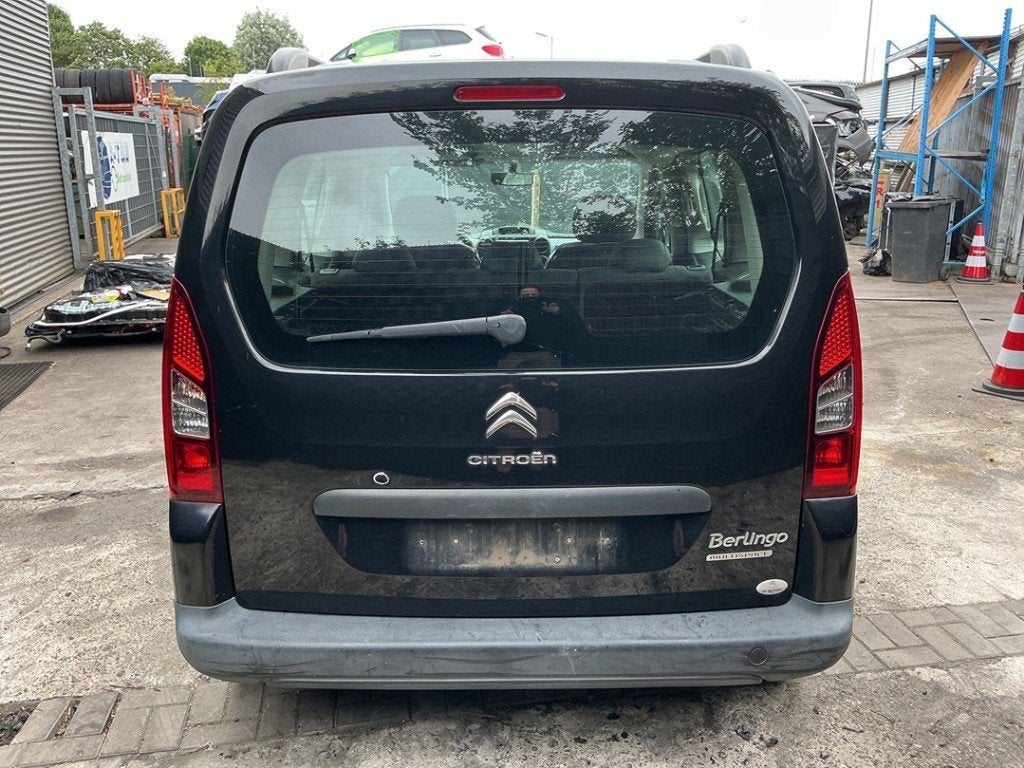 HAYON ARRIÈRE / MALLE Berlingo Cinqspace, Multispace, Citroën, Kontakt-citroen@citroen.com, Haillon arrière, Utilisé