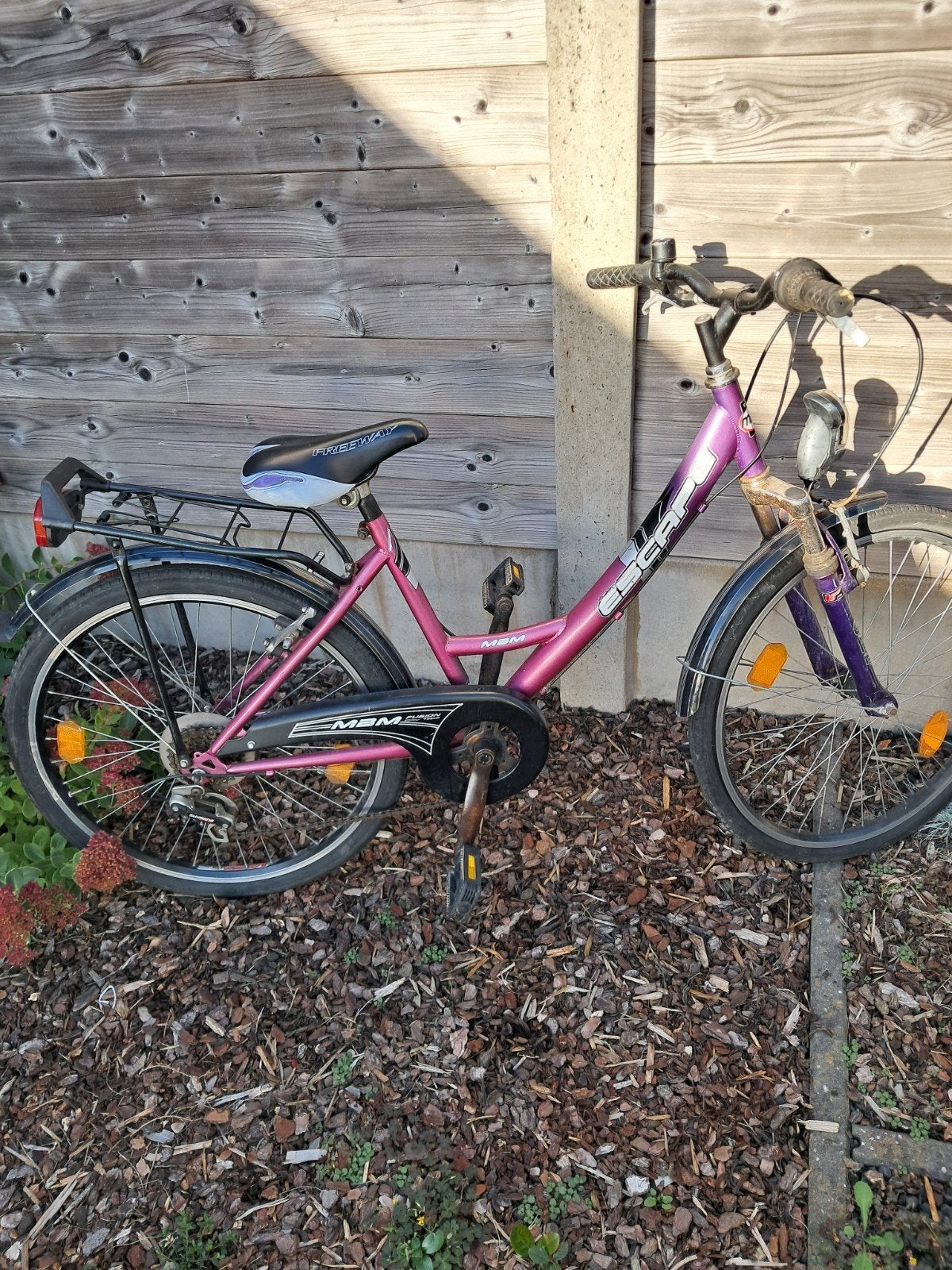 Leuke MBM Escape Meisjesfiets 24 inch – met versnellingen, Fietsen en Brommers, Ophalen, Velgrem, MBM, Handrem
