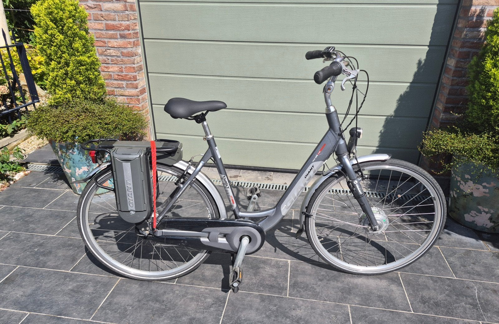 Damesfiets elektrisch, Ophalen, Gebruikt, Giant