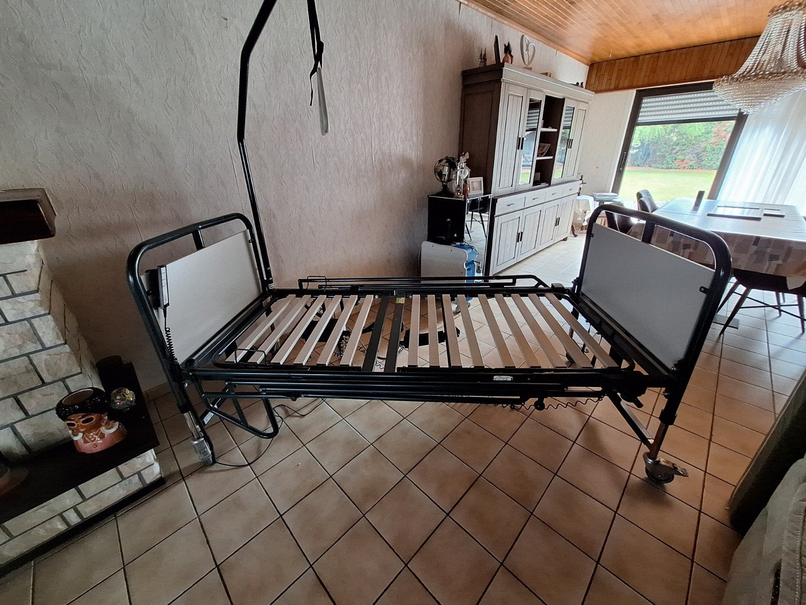 ziekenhuis bed, Diversen, Ophalen