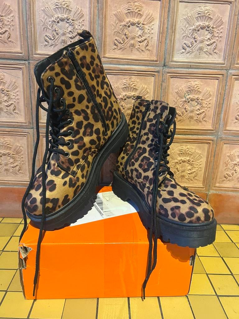 Bottines Femmes Imprimé Léopard- Style Militaire/Combat Boot, Enlèvement ou Envoi, Comme neuf, Brun, Boots et Botinnes