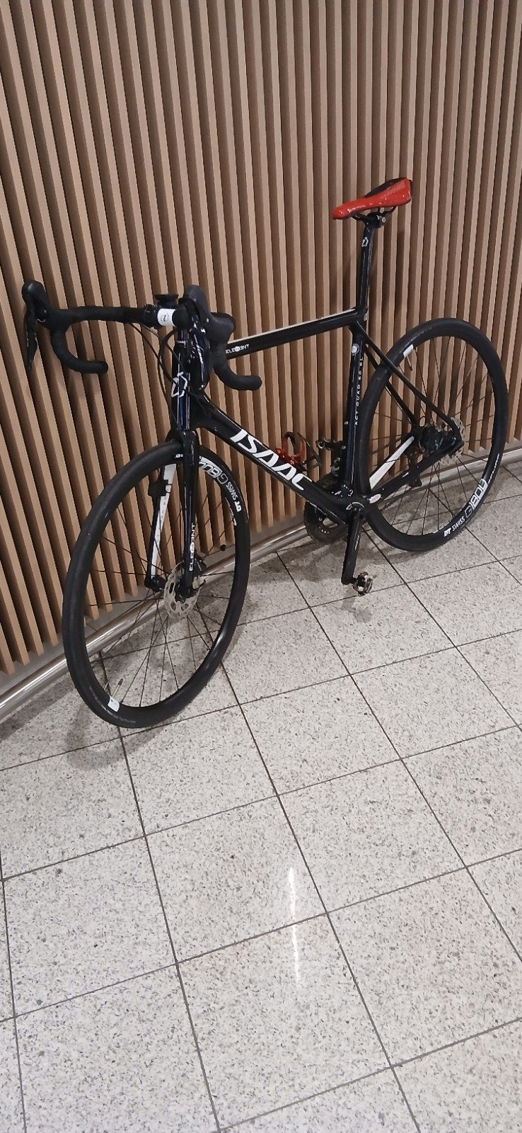 Velo de course isaac en carbone, etat neuf !, Neuf, 57 à 61 cm, 28 pouces, Hommes