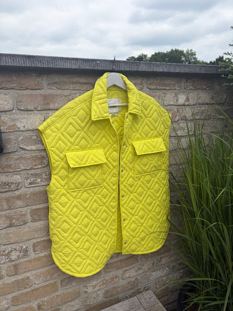 Essentiel Antwerp bodywarmer maat M, Maat 38/40 (M), Geel, Ophalen of Verzenden, Zo goed als nieuw