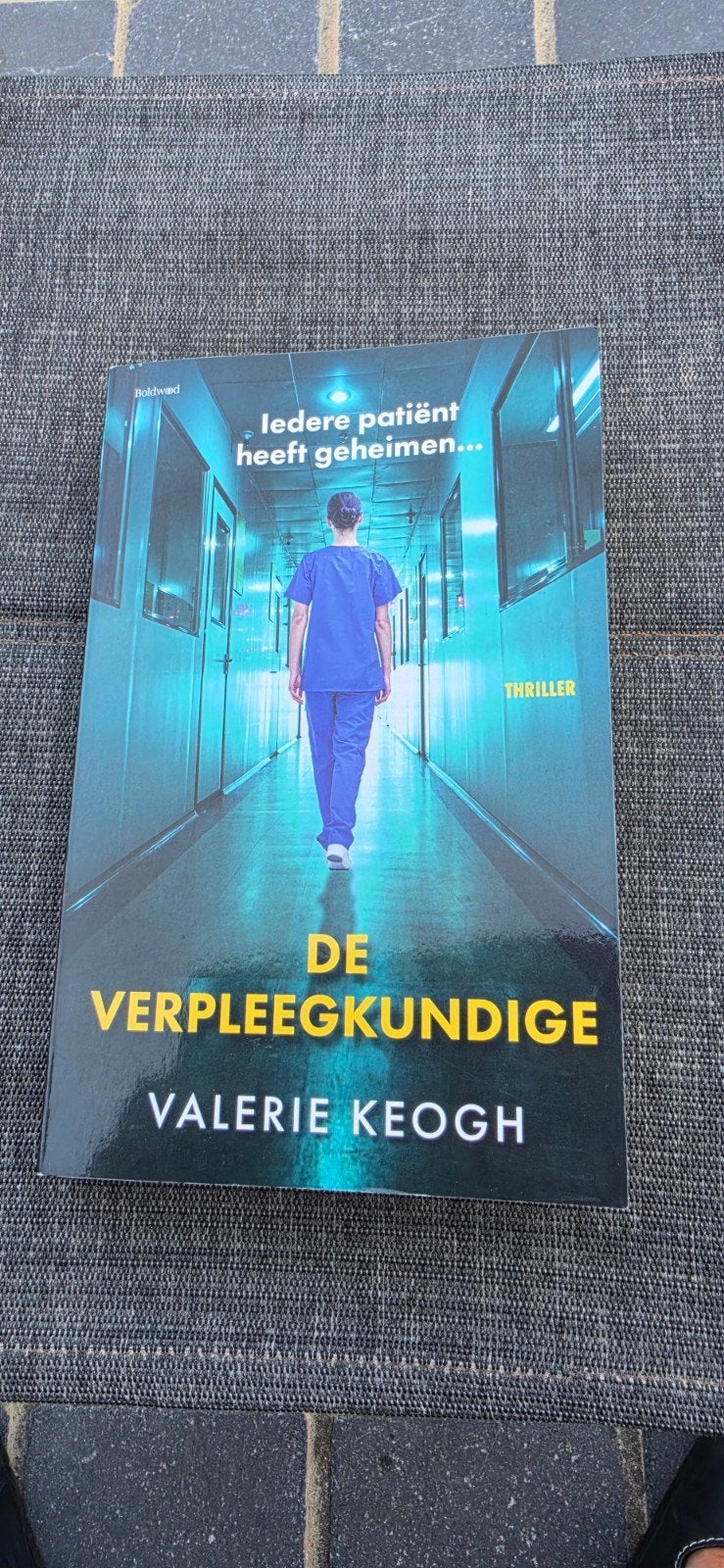 De verpleegkundige - Valerie Keogh, Boeken, Ophalen of Verzenden, Zo goed als nieuw