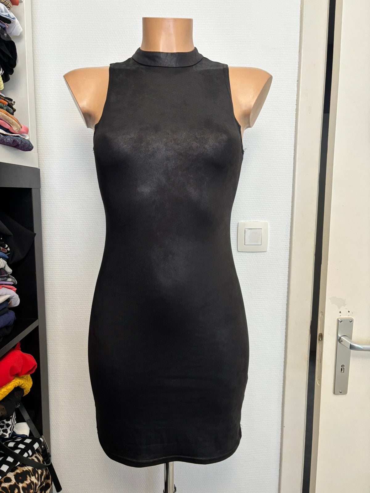 Robe noire sexy, Enlèvement ou Envoi, Comme neuf, Taille 34 (XS) ou plus petite, Noir