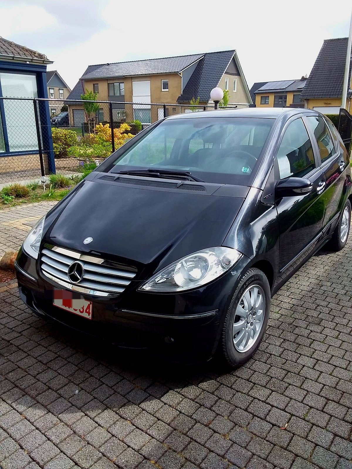 Mercedes klasse A 180 cdi motor 2.l 109 pk prijs 1550 eur, Auto's, Zwart, 180 cc, Particulier, Euro 4