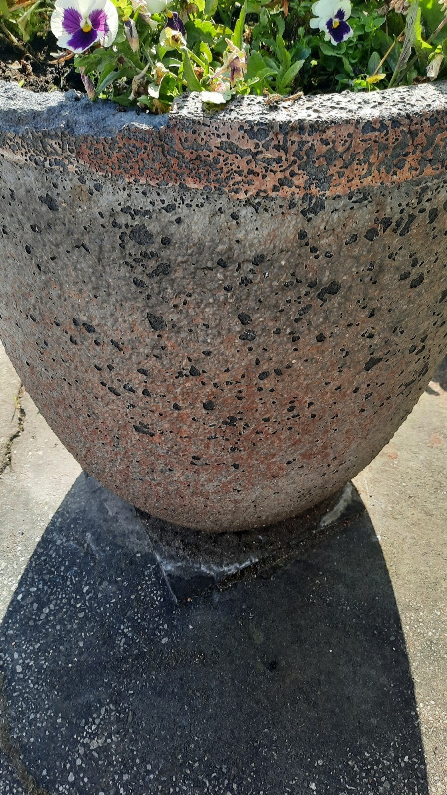 stenen bloempot diam.50 cm hoogte 60 cm, Tuin en Terras, Bloempotten, Ophalen