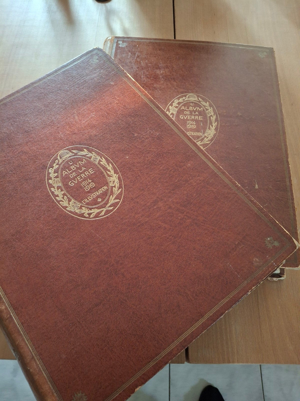 albums de guerre en deux parties, première guerre mondiale, Enlèvement ou Envoi, Autres, Livre ou Revue
