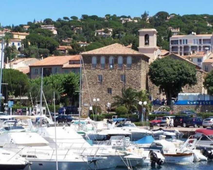 Verhuur in de Golf van Saint-Tropez, Provence en Côte d'Azur, Appartement, Stad, 1 slaapkamer