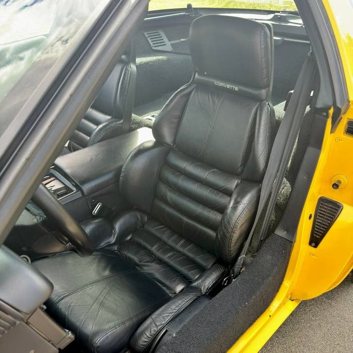 Corvette C4 RARE YELLOW | SPORT SEATS | 6-SPEED MANUAL, foto 7