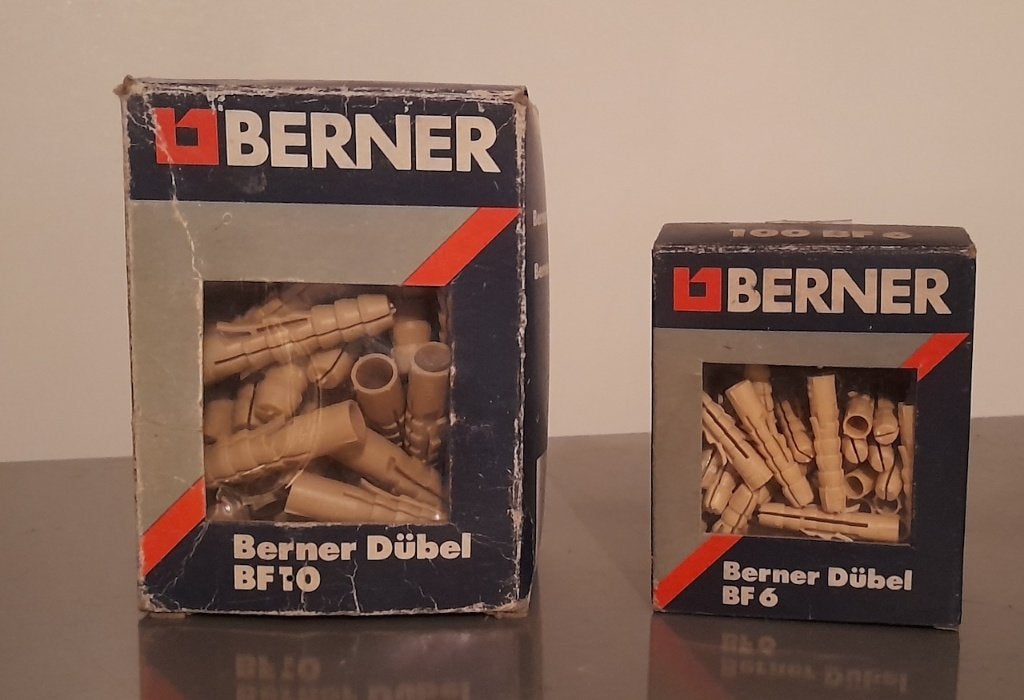 Partij muurpluggen, merk Berner ea., Doe-het-zelf en Bouw, Ophalen