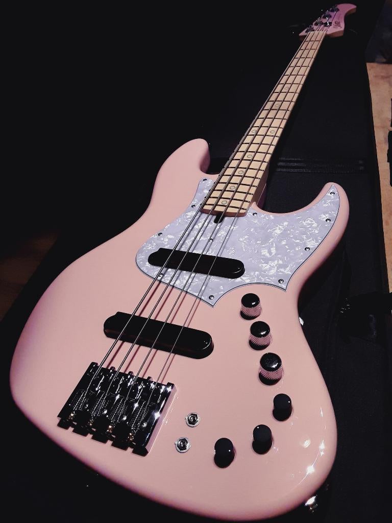 TK : Xotic Jazz bas Shell Pink XJ 1T, Musique & Instruments, Instruments à corde | Guitares | Basses, Comme neuf, Électrique, Enlèvement