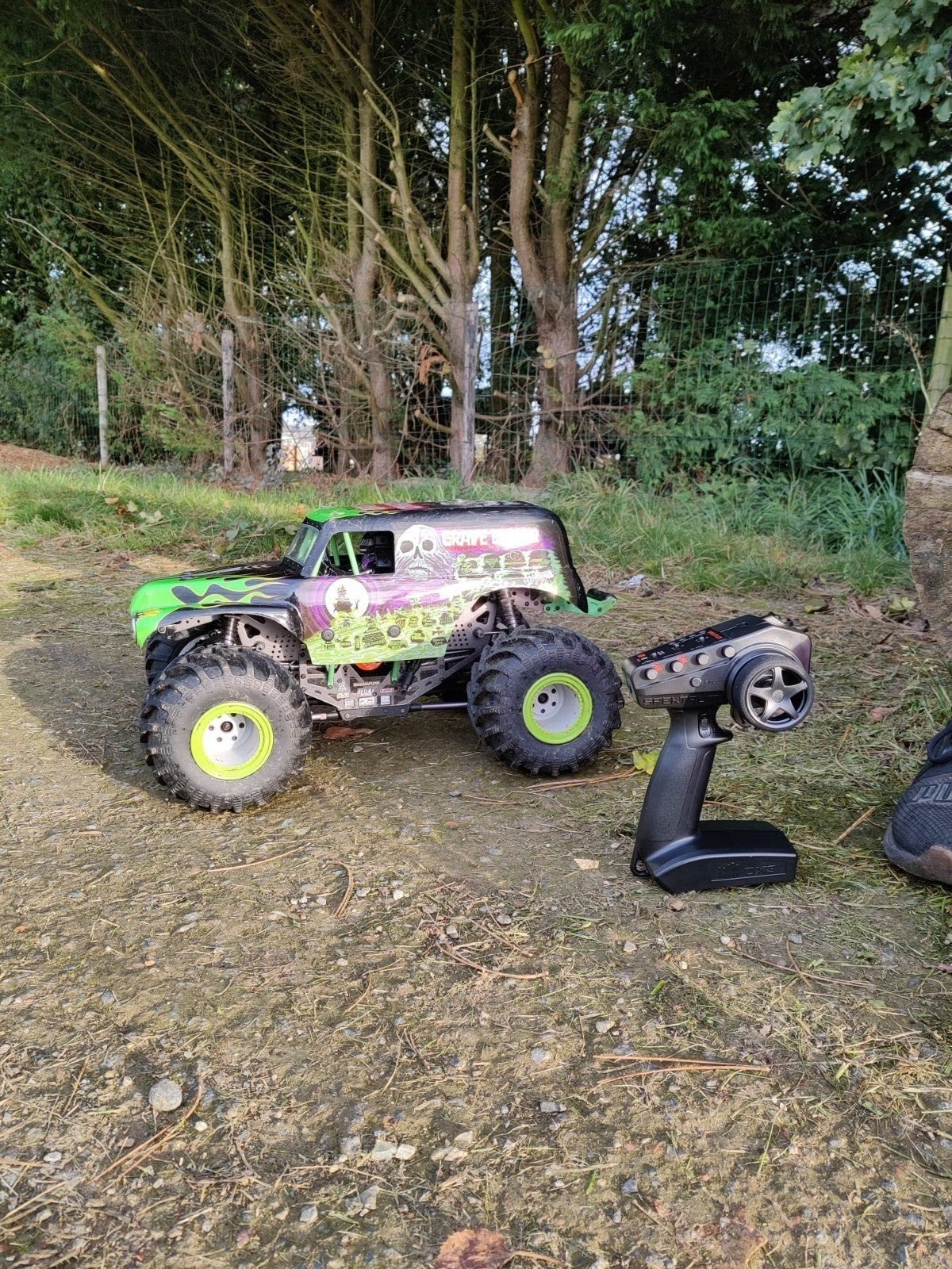 Losi lmt Grave Digger, Hobby en Vrije tijd, Modelbouw | Radiografisch | Auto's, Auto offroad, RTR (Ready to Run), Schaal 1:8, Ophalen