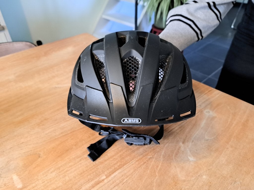 Fietshelm ABUS-1 3.0 (2 beschikbaar/prijs per stuk), Fietsen en Brommers, Ophalen, Nieuw, Heer of Dame, L