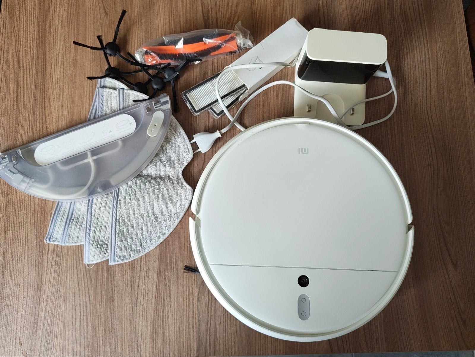 Robotstofzuiger met dweilfunctie, Ophalen