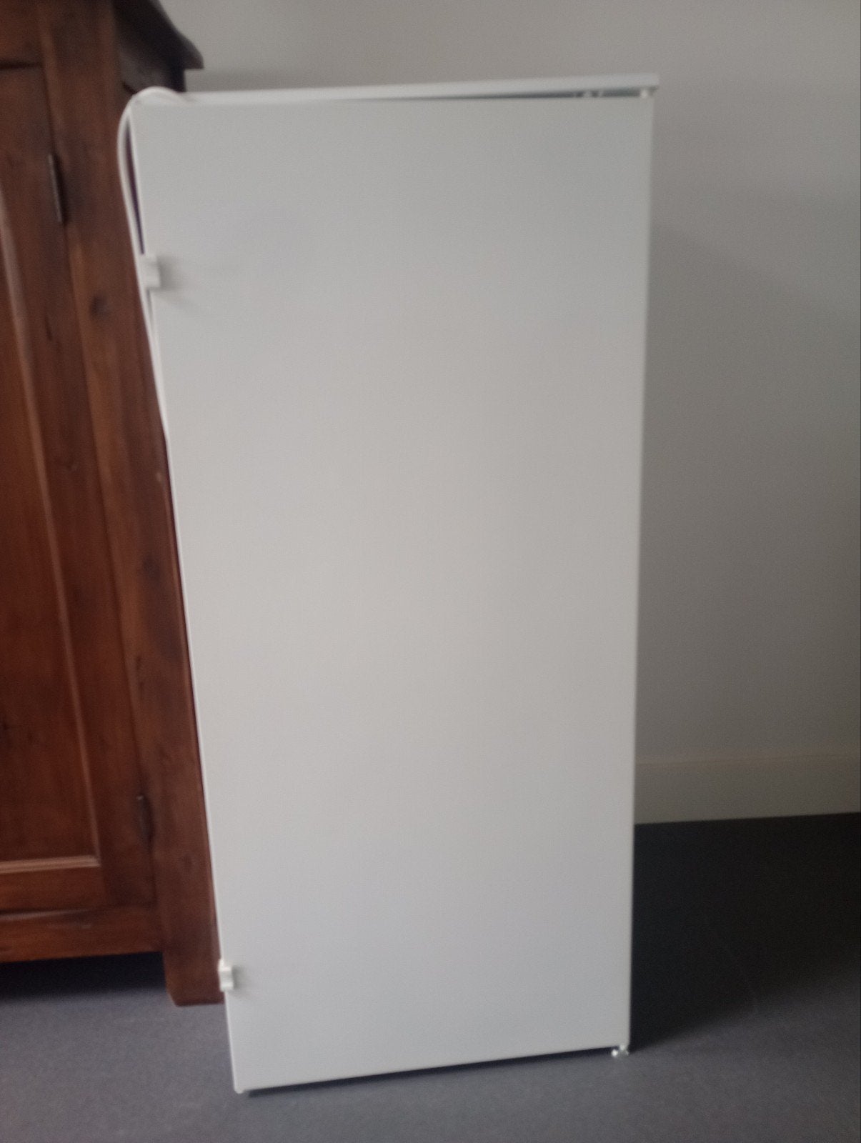 Frigo (inbouw) Zanussi, Ophalen, 200 liter of meer, Energieklasse A of zuiniger, Zonder vriesvak