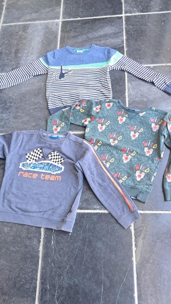 Merktruien 134, Kinderen en Baby's, Kinderkleding | Maat 134, Trui of Vest, Ophalen of Verzenden, Zo goed als nieuw, Someone