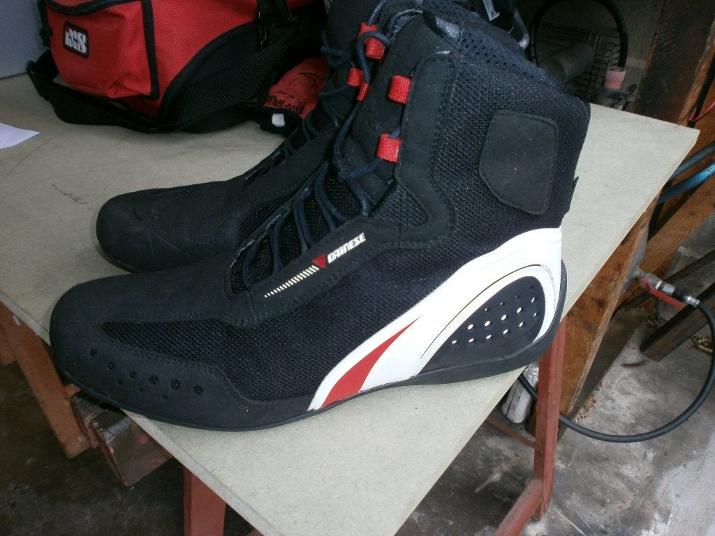 Dainess pointure 46 proche du neuf, Motoren, DAINESE, Heren, Ophalen of Verzenden, Laarzen