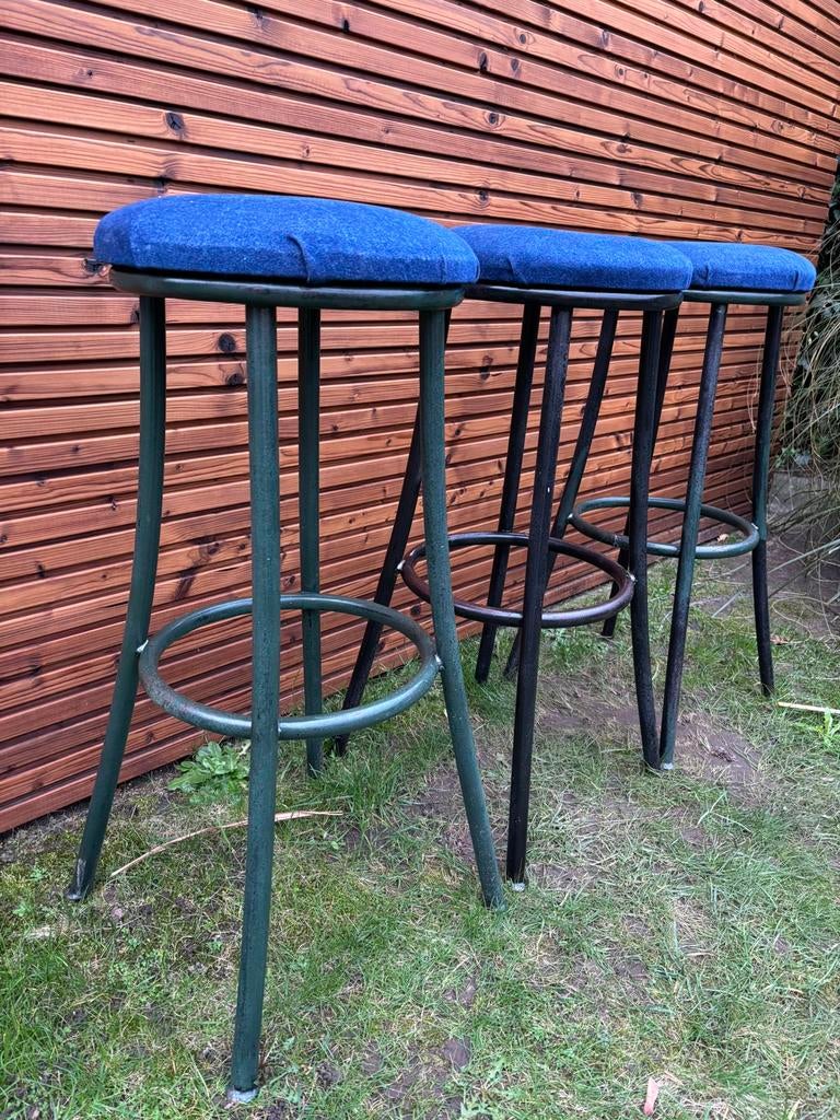 3 stoere stalen barkrukken, Ophalen, Gebruikt