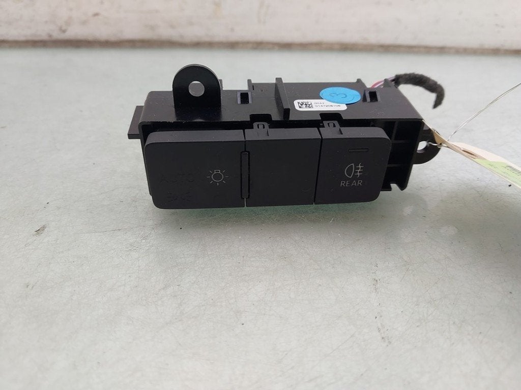 LICHTSCHAKELAAR Audi A1 Sportback (GBA) (|4K1941501P|), Info@audi.de, Audi, Audi AG, Gebruikt