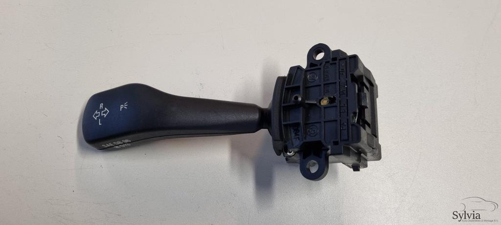 Richtingaanwijzer schakelaar BMW 3 / X3 / X5 E46 E83 Z4 E85, Autos : Pièces & Accessoires, Tableau de bord & Interrupteurs, Utilisé