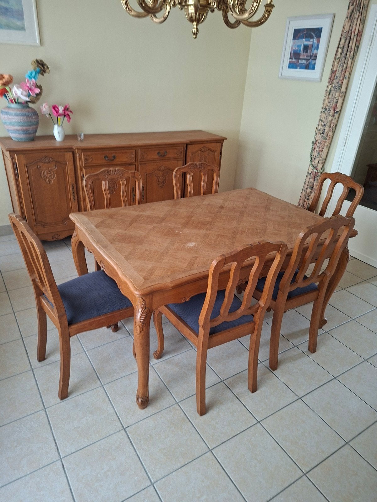 eetkamer, Enlèvement, Utilisé, 4 à 6 chaises