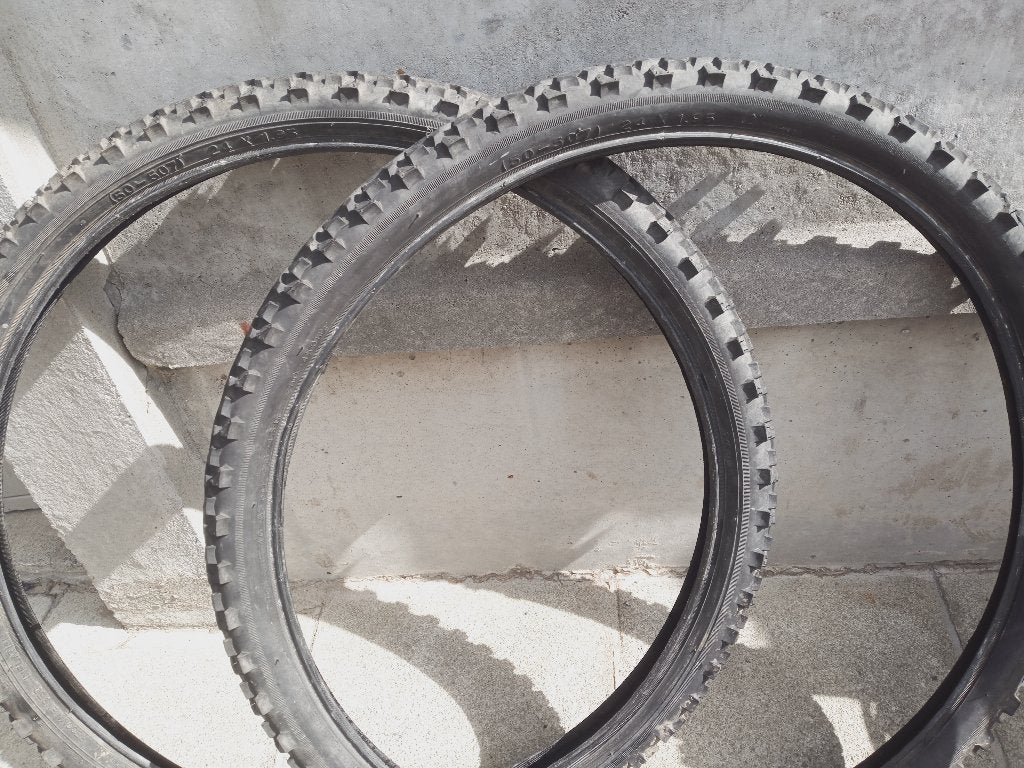 Te koop  fietsbanden, Fietsen en Brommers, Ophalen, Zo goed als nieuw